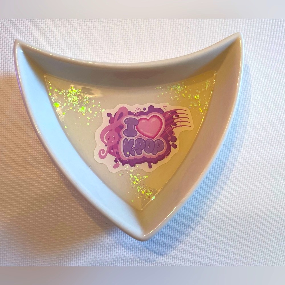 Hand Crafted Resin Jewelry Dish with Glitter and K-Pop Design